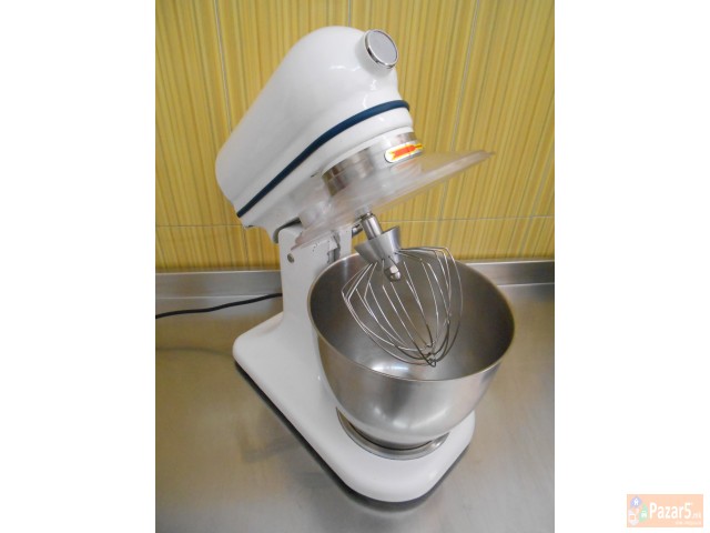 Prodavam Oprema Za Slatkari