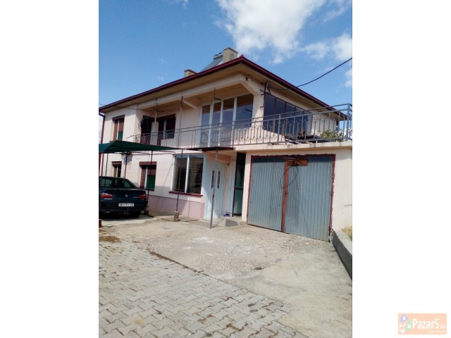 Се продава куќа