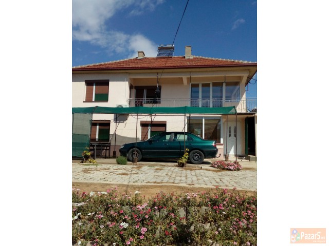 Се продава куќа