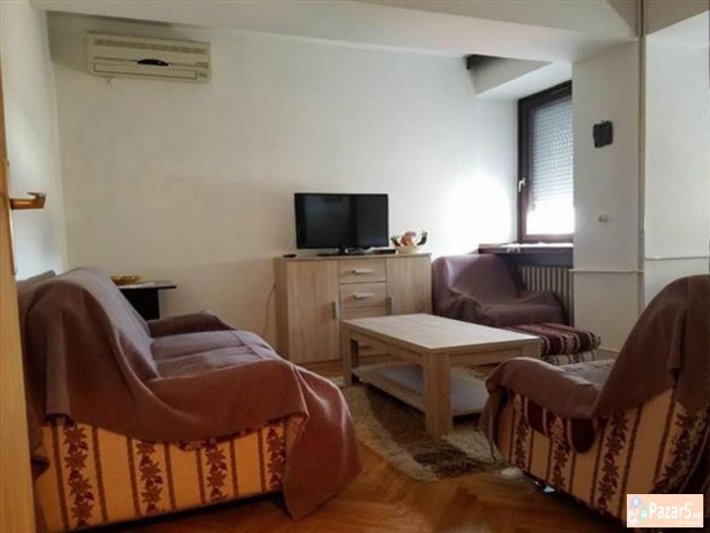 СЕ ИЗДАВА ДВОСОБЕН СТАН ВО ДЕБАР МААЛО