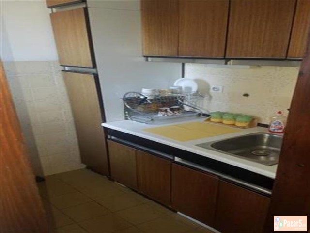 СЕ ИЗДАВА ДВОСОБЕН СТАН ВО ДЕБАР МААЛО