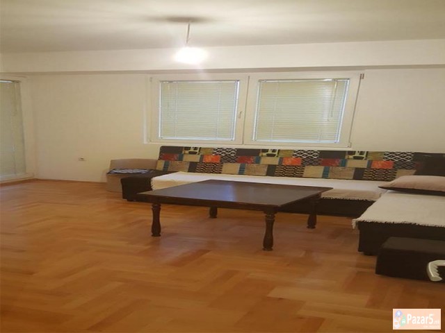 СЕ ИЗДАВА ТРОСОБЕН СТАН ВО НОВО ЛИСИЧЕ