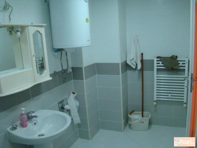 СЕ ИЗДАВА ПРАЗЕН ТРОСОБЕН СТАН ВО АЕРОДРОМ