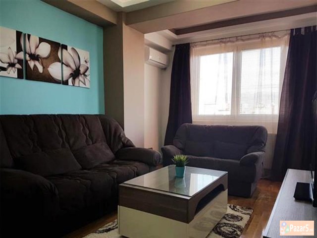 СЕ ИЗДАВА НОВ ДВОСОБЕН СТАН ВО ЦЕНТАР