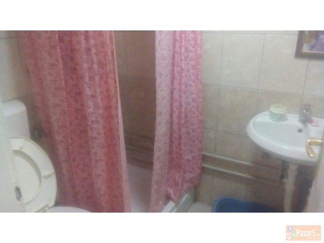 Се издава реновиран двособен стан во Аеродром