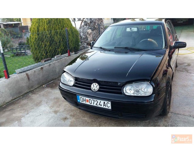 Se Prodava Ili Zamenuva Za Sharan 