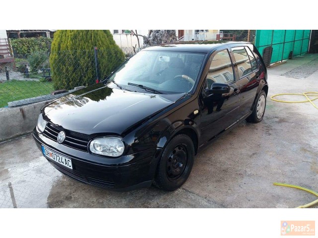 Se Prodava Ili Zamenuva Za Sharan 