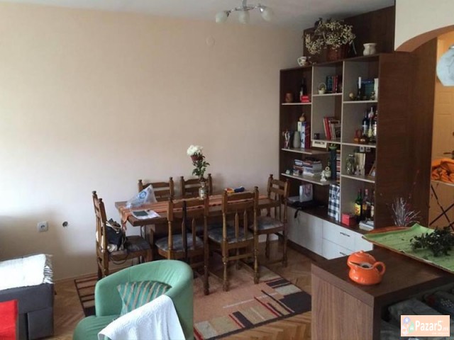 СЕ ИЗДАВА ТРОСОБЕН СТАН ВО НОВО ЛИСИЧЕ