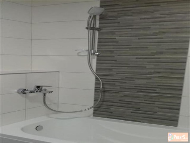 СЕ ИЗДАВА НОВ ДВОСОБЕН СТАН ВО КАРПОШ 2