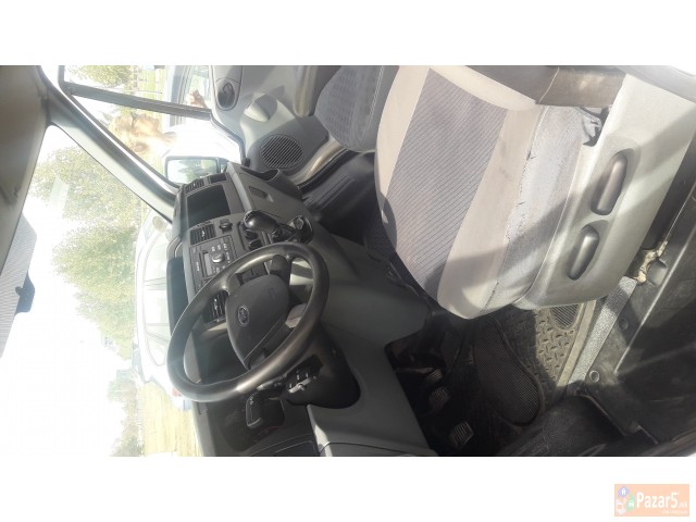Ford Tranzit
