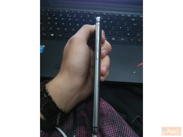 Se Prodava Itno Htc One M8