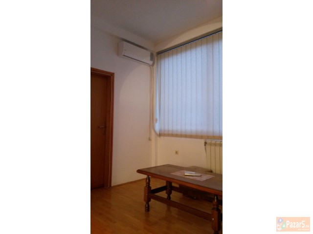 Se Izdava Stan Od 57m2 Kaj Vero Dzambo