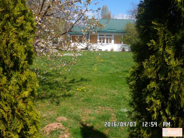 Prodavam Plac 433 M2 So 2 Vikend Kuki Na 15