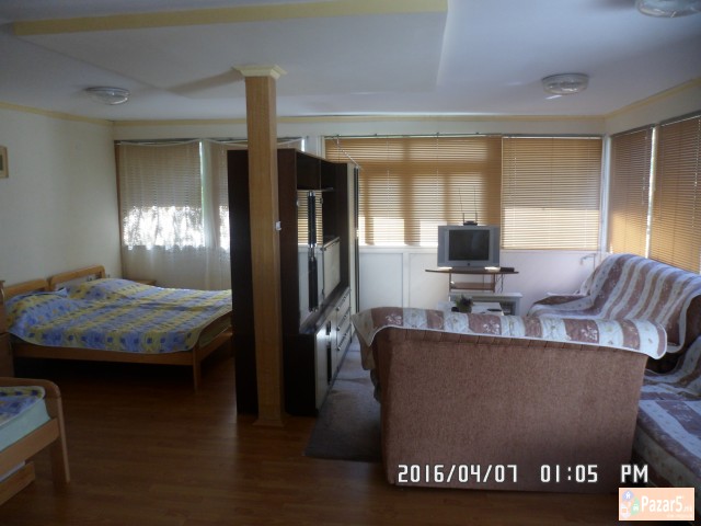 Prodavam Plac 433 M2 So 2 Vikend Kuki Na 15