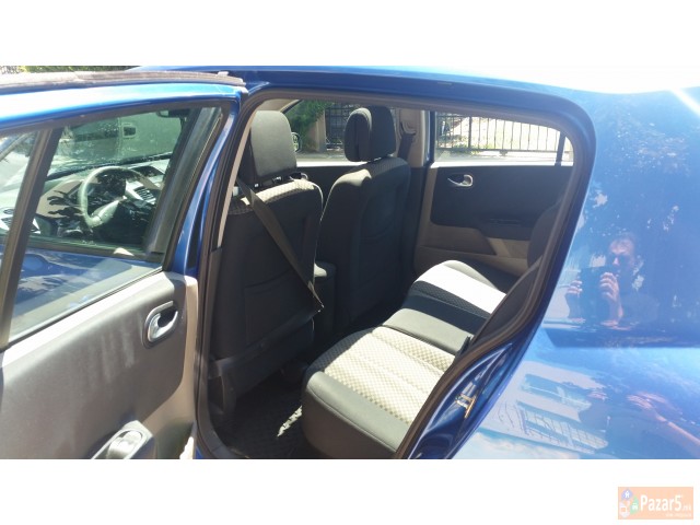 Se Prodava Reno Megan