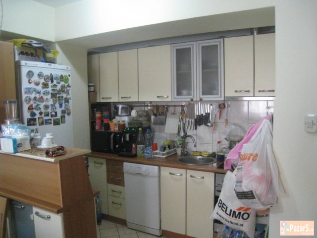 ПОВОЛНО Трособен стан во Кисела Вода