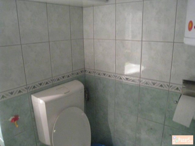 ПОВОЛНО Трособен стан во Кисела Вода