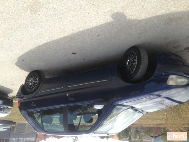 (peugeot 106)1.1 Benzin/plin