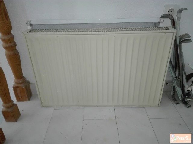 Panelni Radijatori Za Parno
