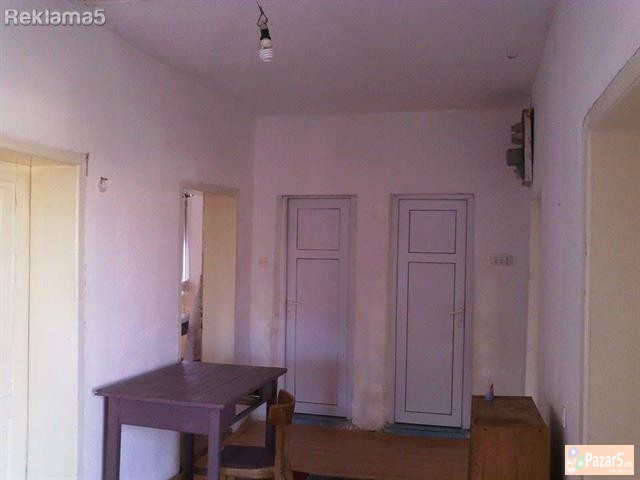 Итно се продава куќа во центарот на градот Штип