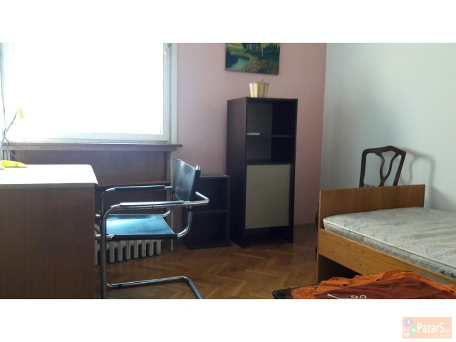 Iznajmuvam Stan Vo Aerodrom