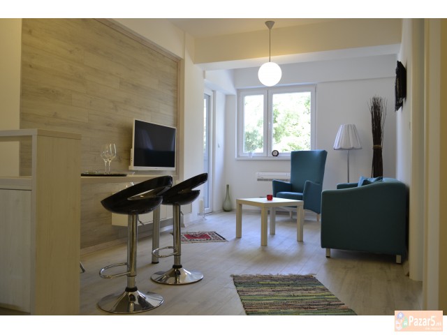 Se Iznajmuva Apartman