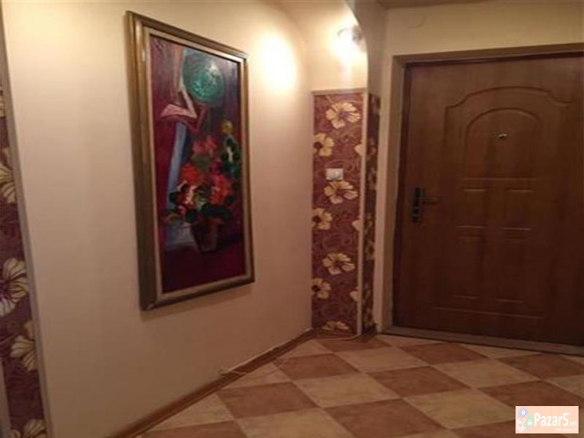 СЕ ИЗДАВА ТРОСОБЕН СТАН ВО АЕРОДРОМ