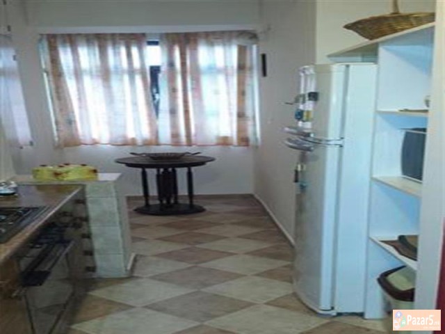 СЕ ИЗДАВА ТРОСОБЕН СТАН ВО АЕРОДРОМ