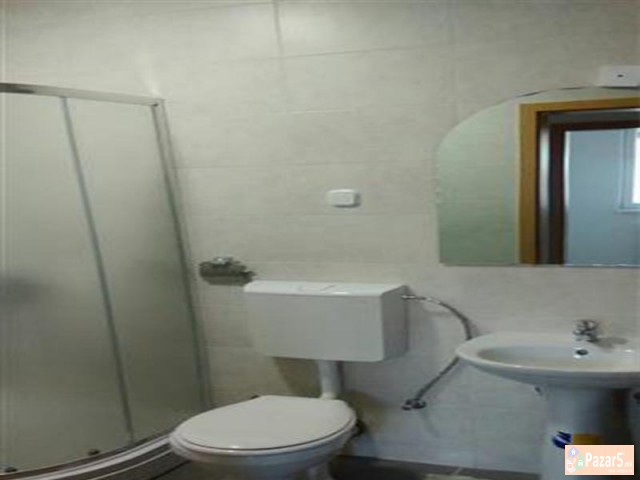 СЕ ИЗДАВА ПРАЗЕН СТАН ВО ДЕБАР МААЛО