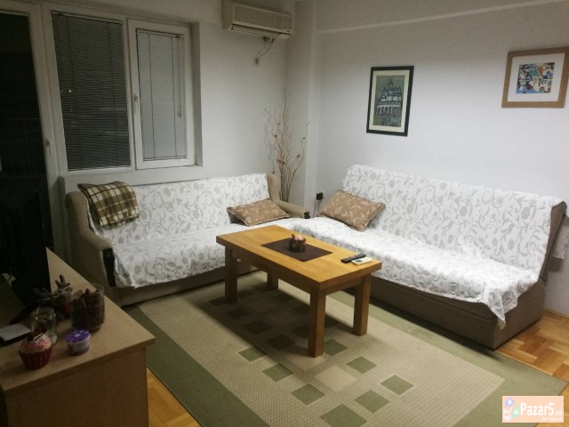 Izdavam Stan Vo Micurin