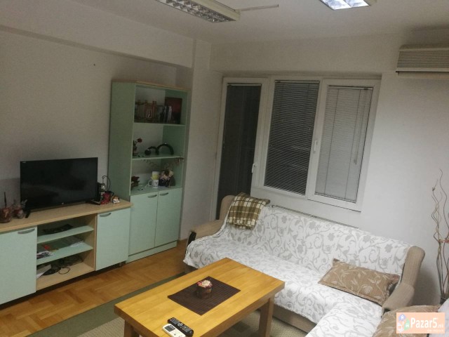 Izdavam Stan Vo Micurin