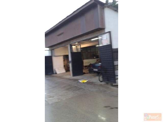 Se Prodava Kuka Vo Cento