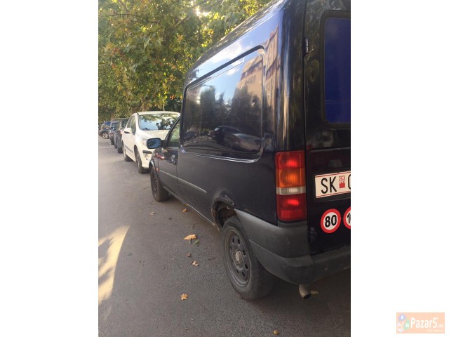 Ford Courier 1.1 Benzin-plin 2001