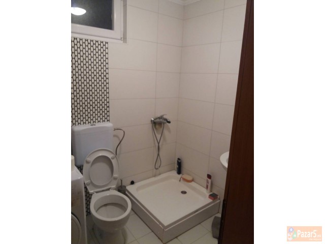 СЕ ПРОДАВА 2-СОБЕН СТАН ВО ЦЕНТАР