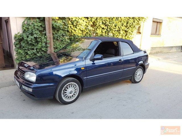 Prodavam Golf 2.0 Cabrio