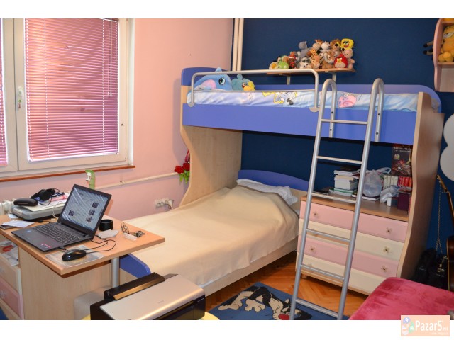 Продавам стан во Центар 64 M2 - Цена по договор