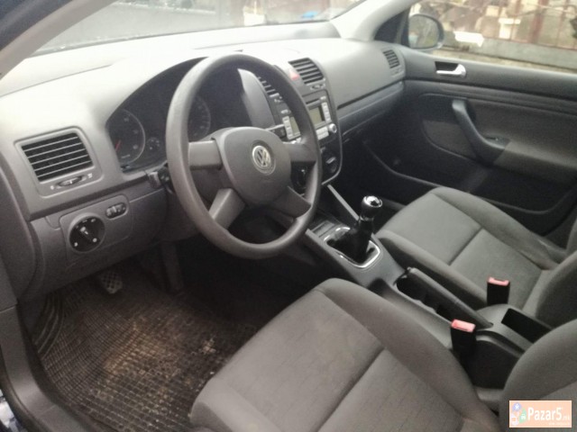 Golf 1.9 Tdi 105 Ks 2004 God