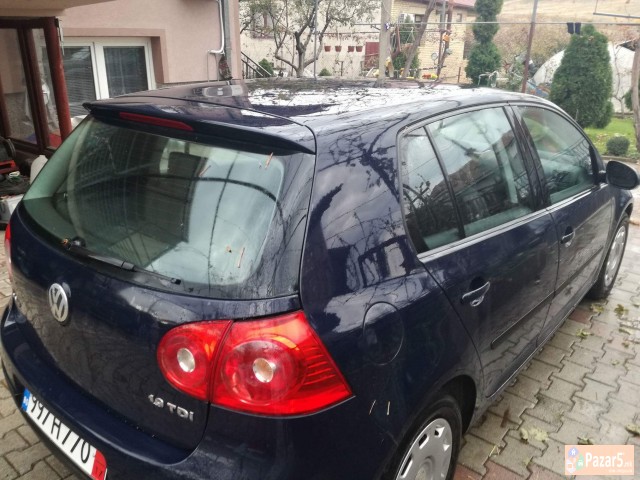 Golf 1.9 Tdi 105 Ks 2004 God