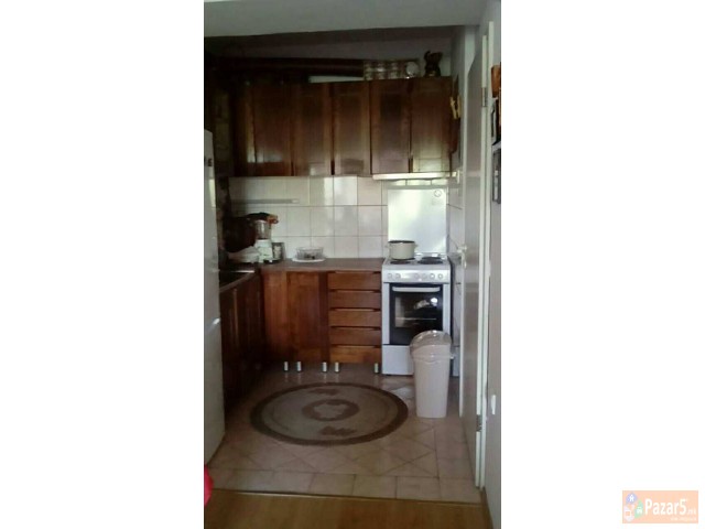 Се продава еднособен стан во Кисела Вода