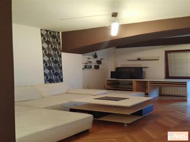 СЕ ИЗДАВА ДВОСОБЕН СТАН КАЈ НОВА ЖЕЛЕЗНИЧКА