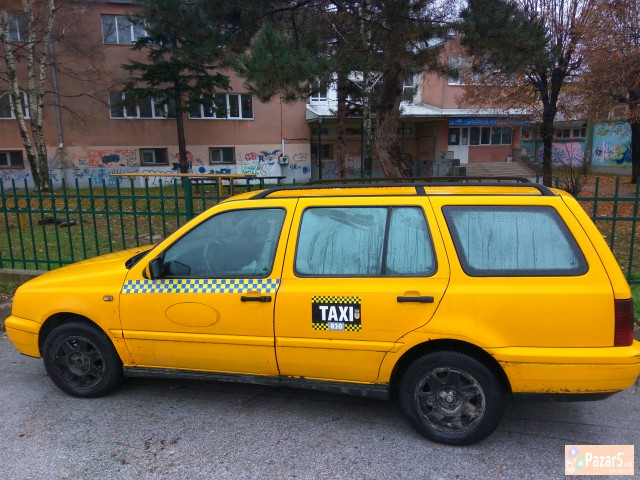 Продавам Golf 3 Tdi караван