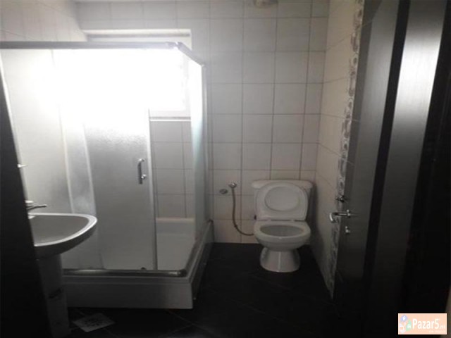 СЕ ИЗДАВА ПРАЗЕН СТАН ВО ЦЕНТАР ЗА КАНЦЕЛАРИИ