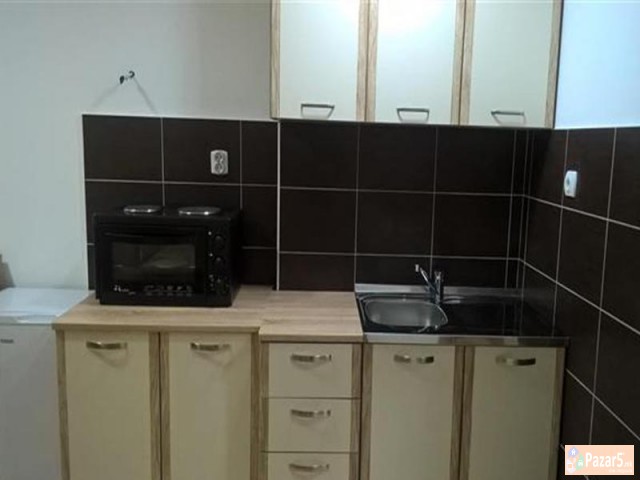 СЕ ИЗДАВА ДВОСОБЕН СТАН ВО ЦЕНТАР