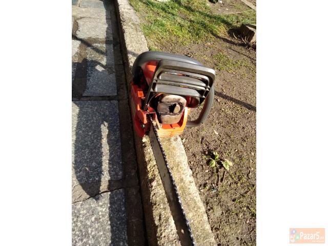 Motorna Pila  Husqvarna 236