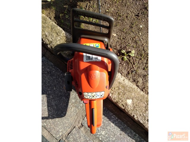 Motorna Pila  Husqvarna 236