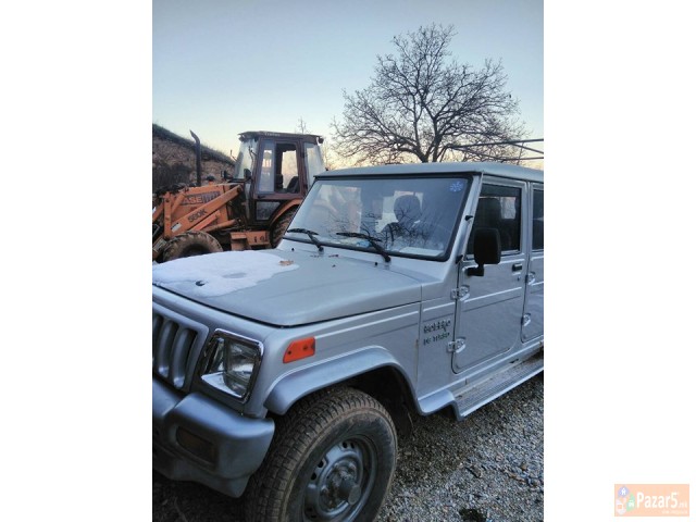 Се продава Махиндра Болеро 4х4 товарно 