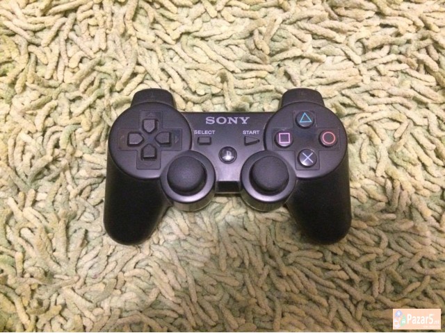 Продавам Sony Playstation 3 