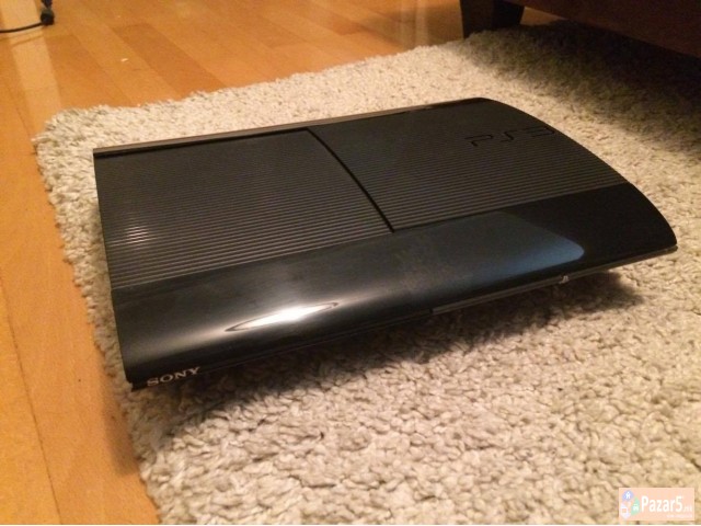 Продавам Sony Playstation 3 