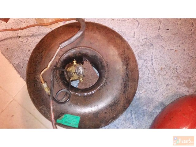 Dva Plinski Uredi Za Kola Komplet