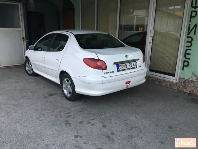 Peugeot 206 